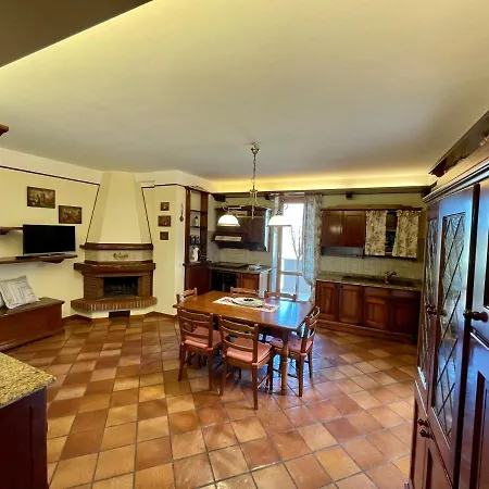 Casa Amurri بيت للعطل